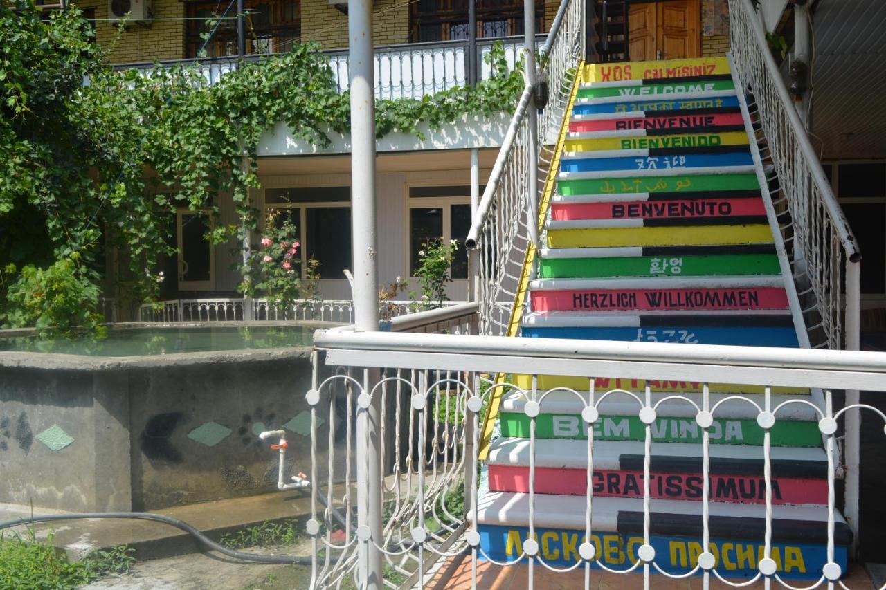Canal Hostel Şǝki Exterior foto